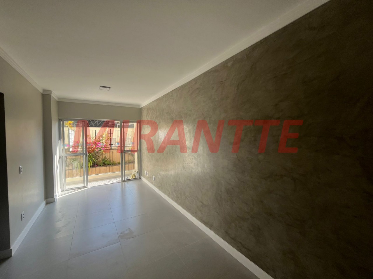 Apartamento de 65m² com 3 quartos em Gopoúva