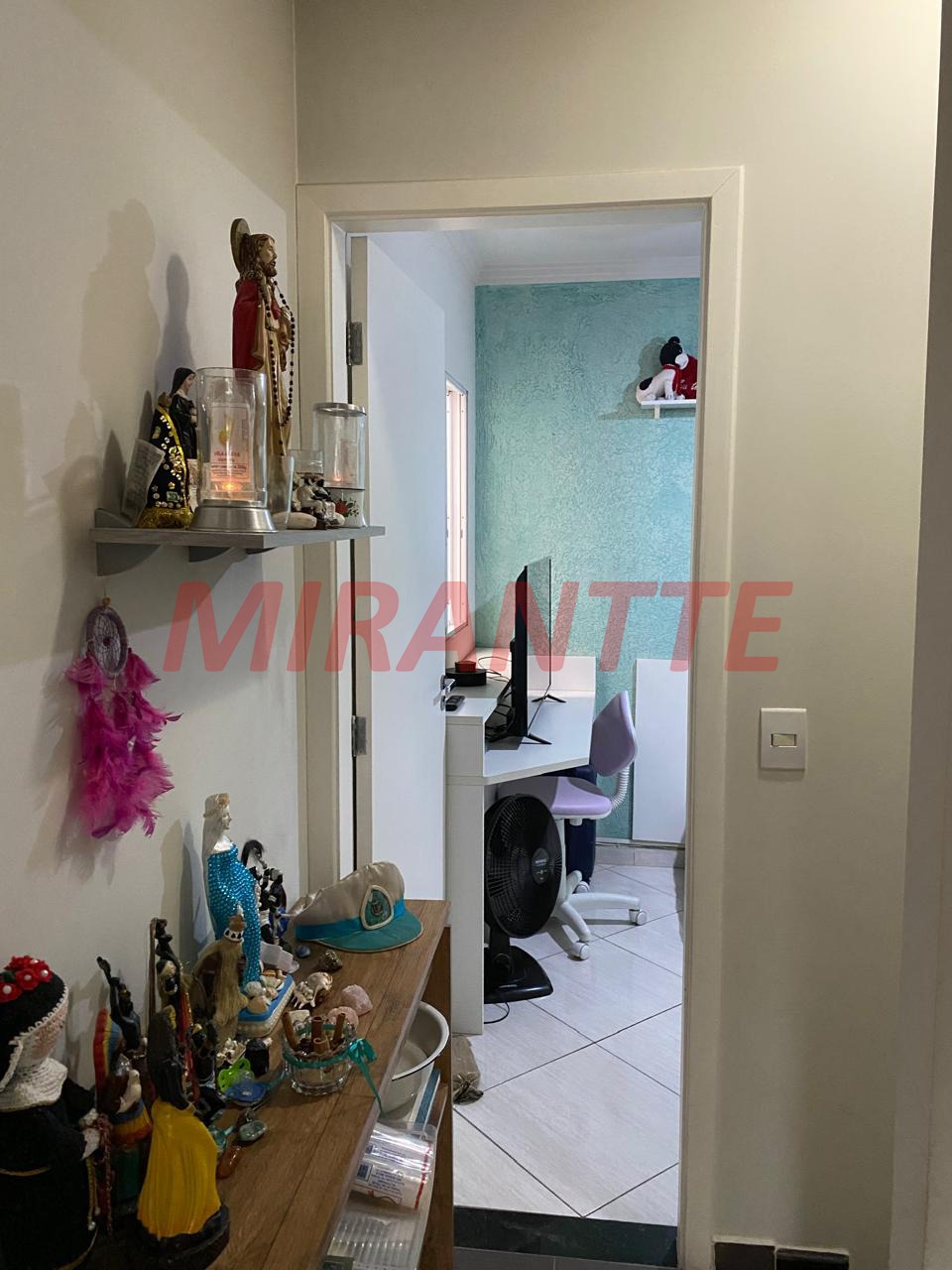 Cond. fechado de 130m² com 3 quartos em Vila Mazzei