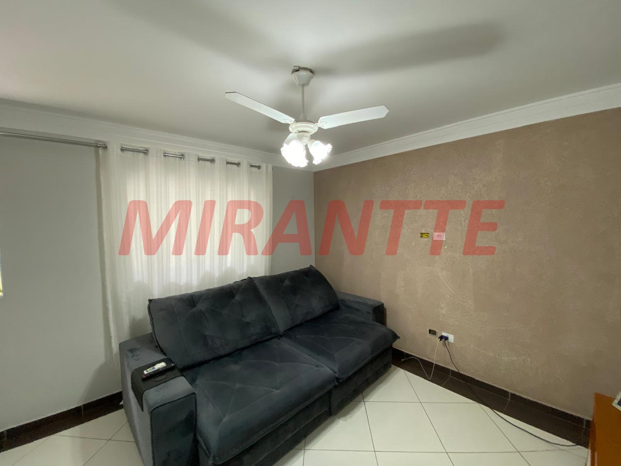 Cond. fechado de 130m² com 3 quartos em Vila Mazzei