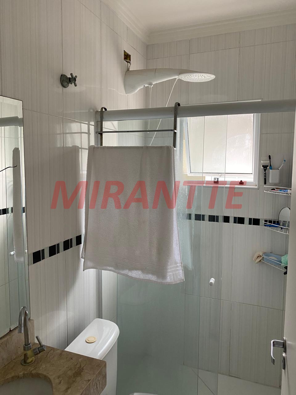 Cond. fechado de 130m² com 3 quartos em Vila Mazzei