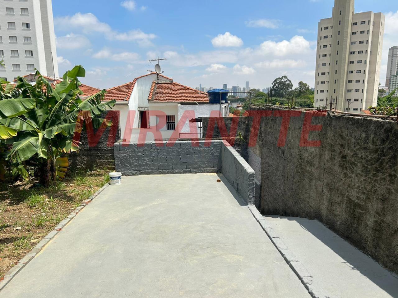 Sobrado de 165m² com 3 quartos em Jardim Japão
