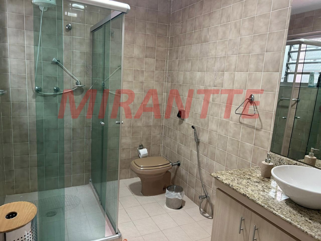 Sobrado de 165m² com 3 quartos em Jardim Japão