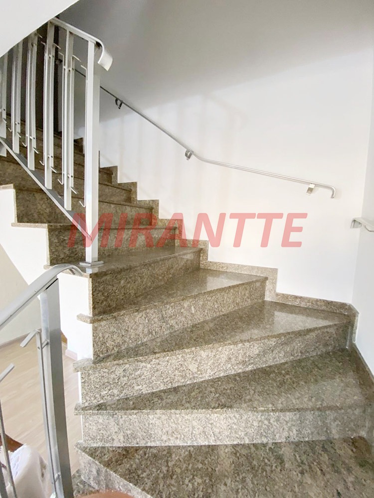 Sobrado de 165m² com 3 quartos em Jardim Japão