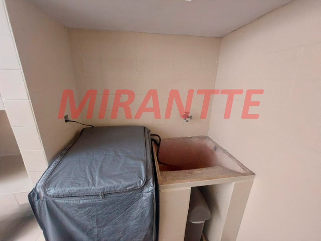 Casa terrea de 92m² com 2 quartos em Parque Edu Chaves