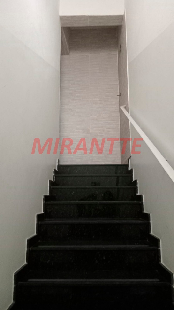 Comercial de 1600m² em Jaçana