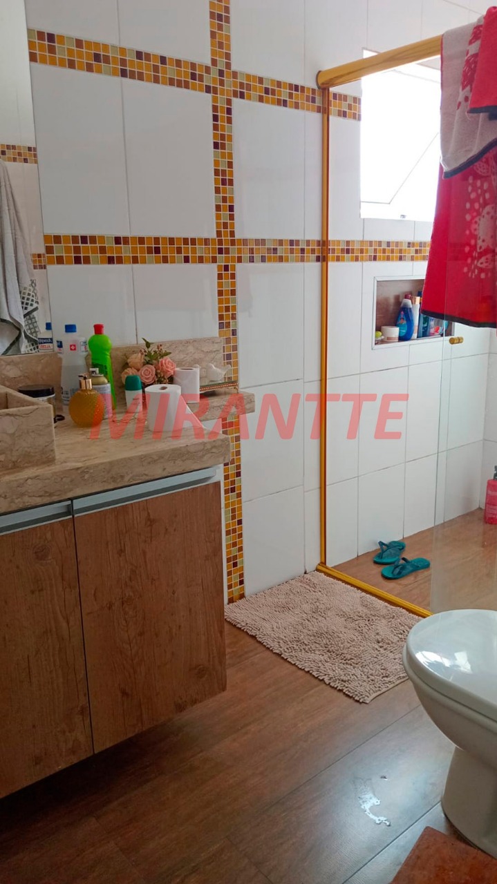 Comercial de 1600m² em Jaçana
