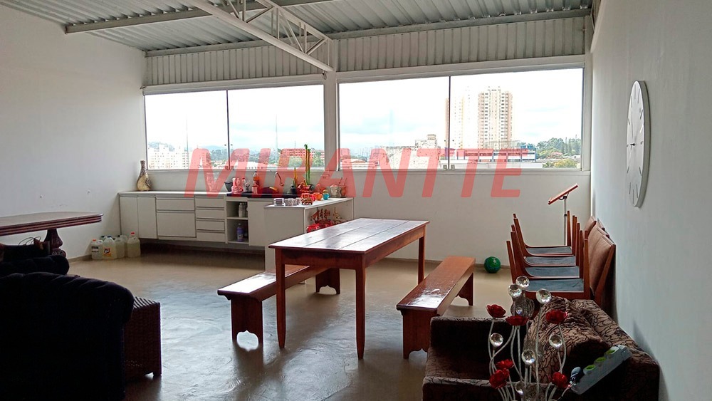 Comercial de 1600m² em Jaçana