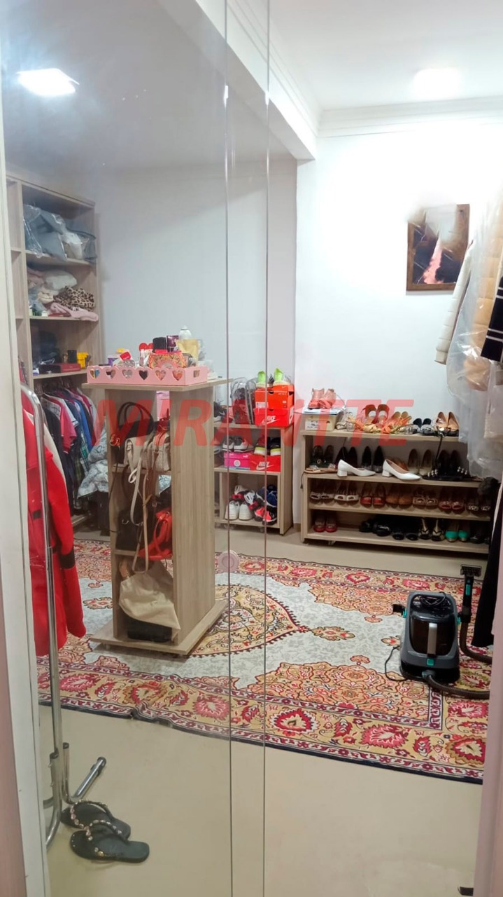 Comercial de 1600m² em Jaçana