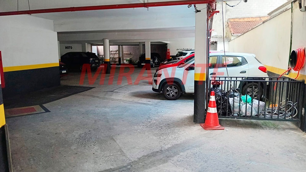 Comercial de 1600m² em Jaçana