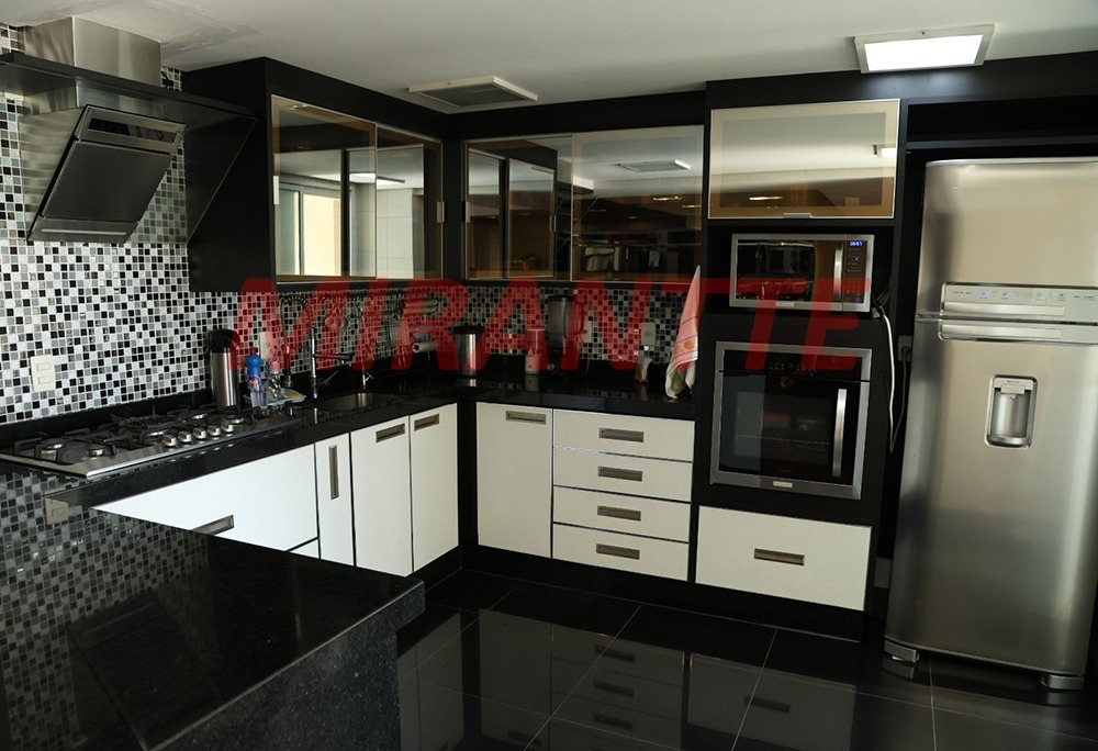 Apartamento de 109m² com 3 quartos em Santana