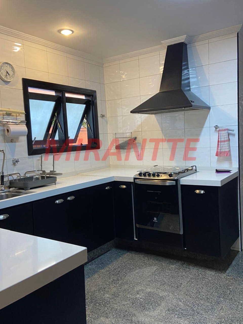 Casa terrea de 340m² com 4 quartos em Butantã