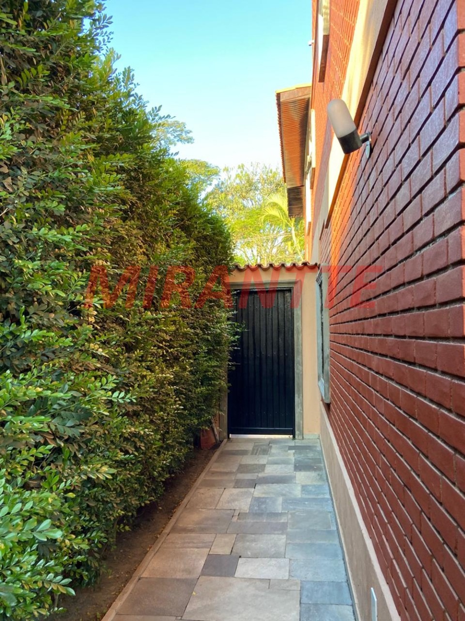 Casa terrea de 340m² com 4 quartos em Butantã