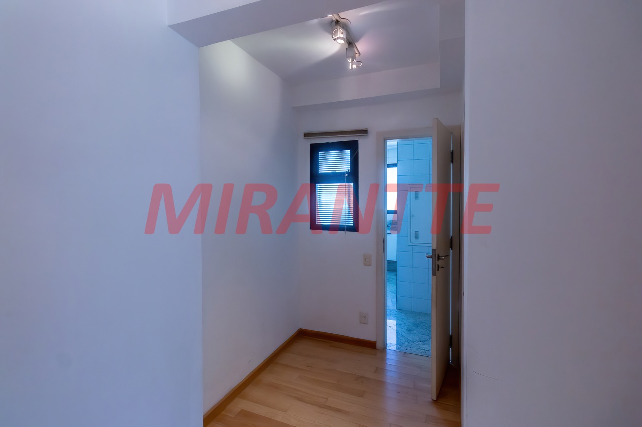 Apartamento de 240m² com 3 quartos em Itaim Bibi
