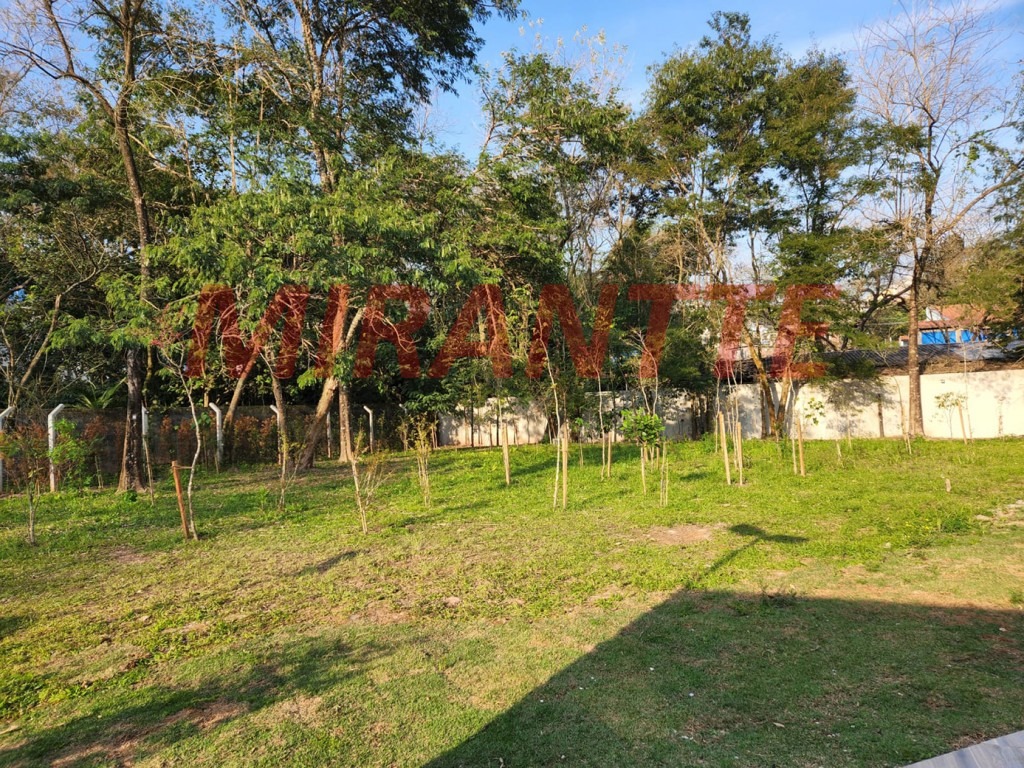 Apartamento de 42m² com 2 quartos em Horto Florestal