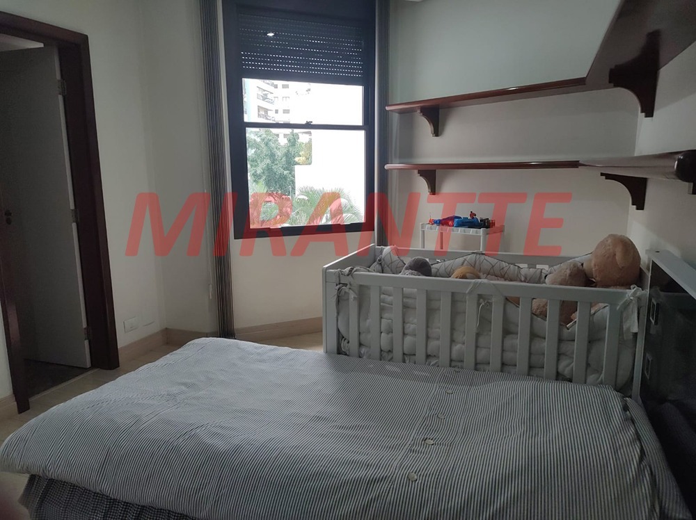 Apartamento de 300m² com 5 quartos em Santana