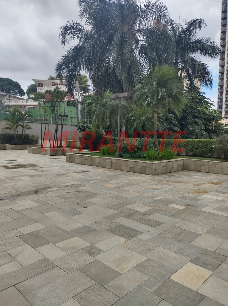 Apartamento de 300m² com 5 quartos em Santana