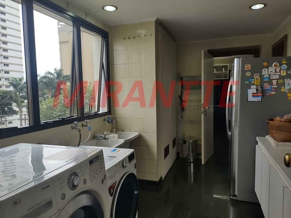 Apartamento de 300m² com 5 quartos em Santana