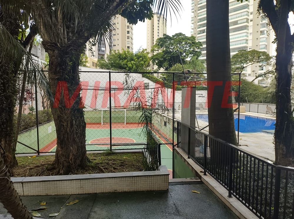 Apartamento de 300m² com 5 quartos em Santana