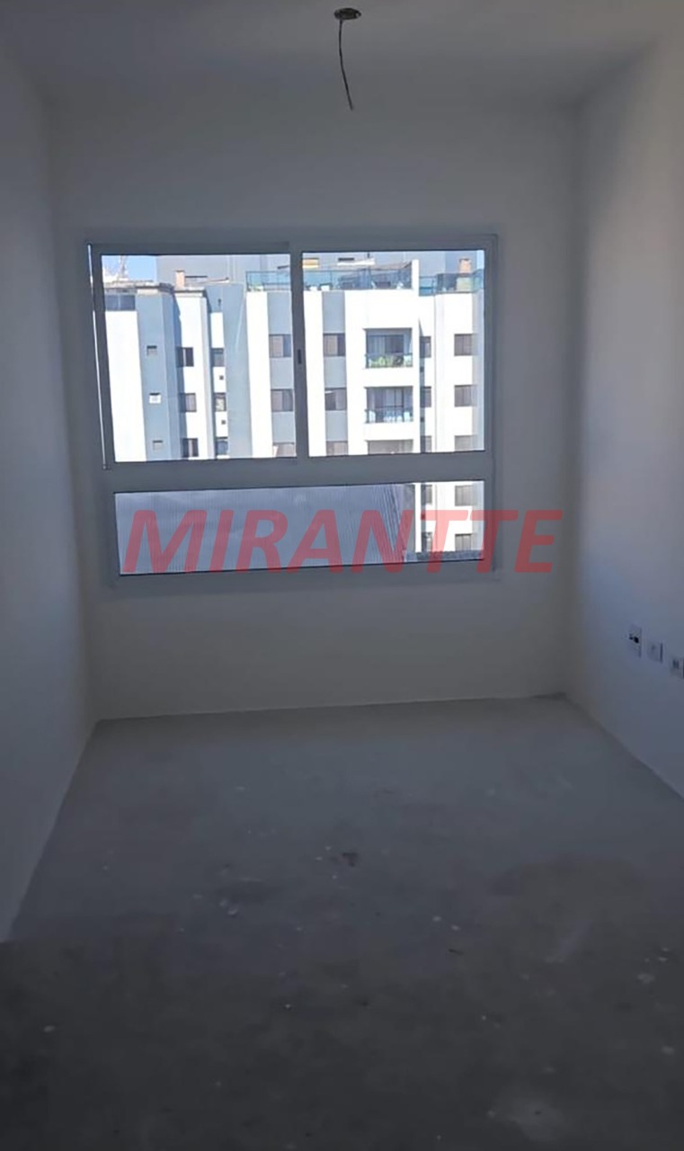 Apartamento de 45m² com 2 quartos em Vila Mazzei