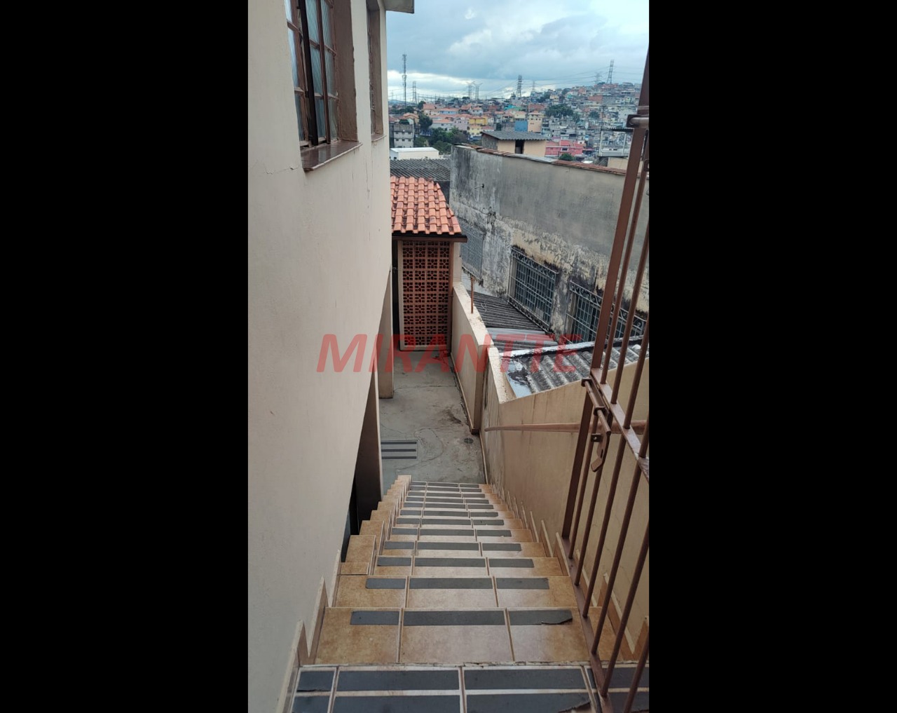 Casa terrea de 118m² com 4 quartos em Parque Casa De Pedra