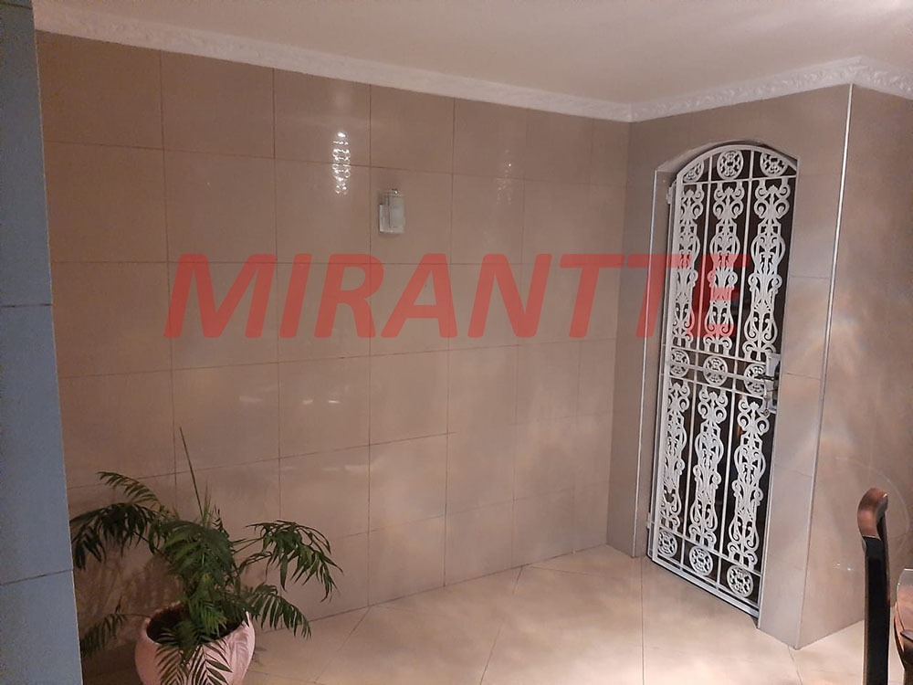 Sobrado de 122m² com 4 quartos em Vila Albertina