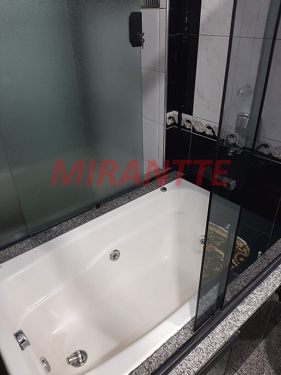 Sobrado de 122m² com 4 quartos em Vila Albertina