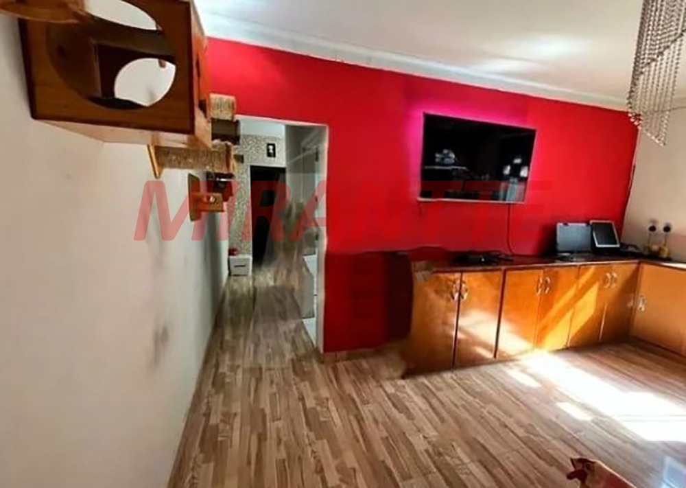 Casa terrea de 132m² com 4 quartos em Vila Gustavo