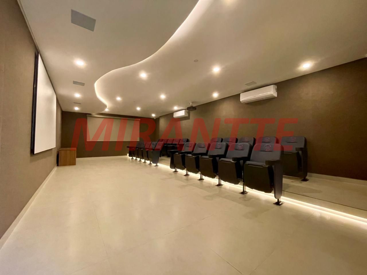 Apartamento de 130m² com 2 quartos em Caiçara