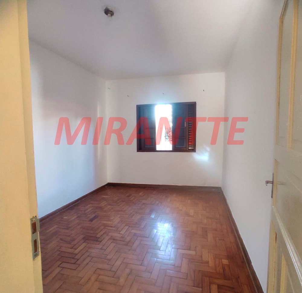 Casa terrea de 71m² com 2 quartos em Parque Casa De Pedra