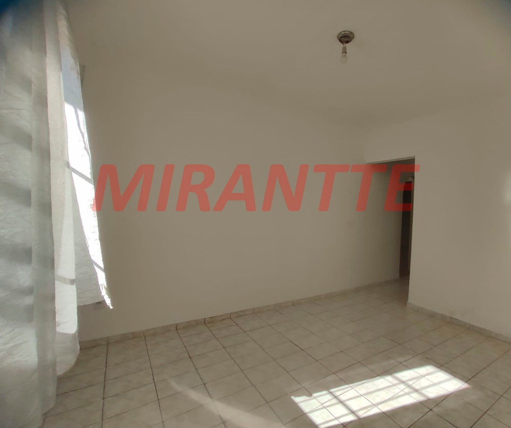 Casa terrea de 71m² com 2 quartos em Parque Casa De Pedra