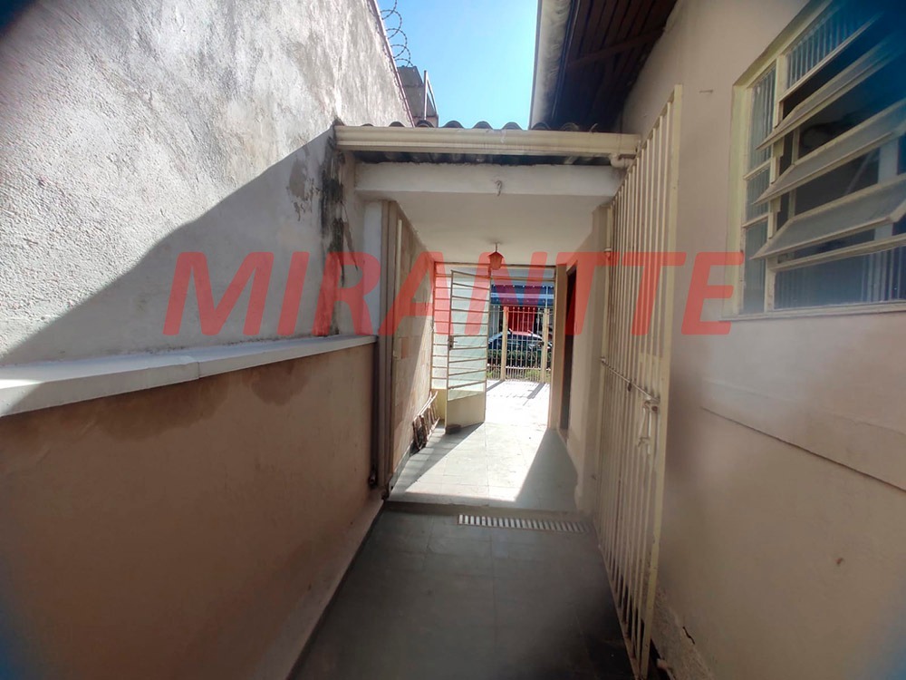 Casa terrea de 71m² com 2 quartos em Parque Casa De Pedra