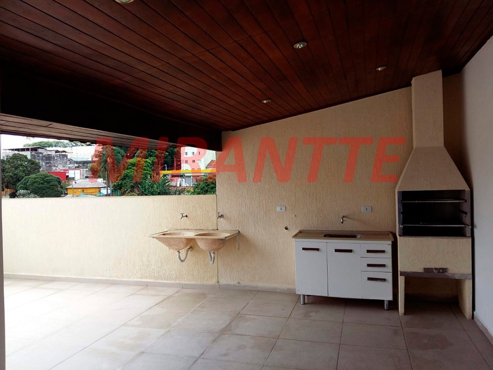 Sobrado de 420m² com 9 quartos em Vila Nivi