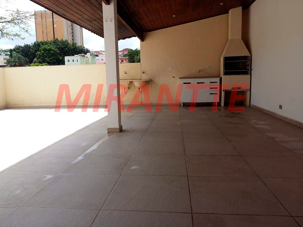 Sobrado de 420m² com 9 quartos em Vila Nivi
