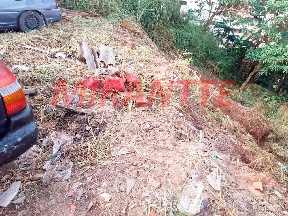 Terreno de 0m² em Jardim Brasil Novo