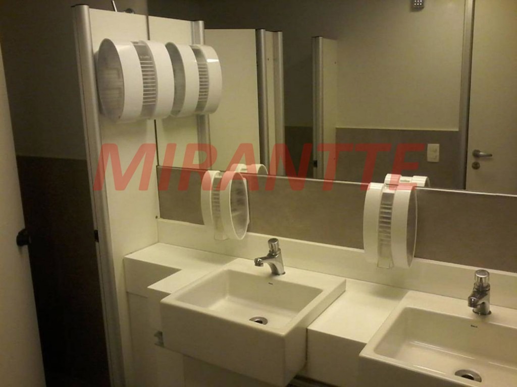 Conjunto comercial de 1550m² em Pinheiros