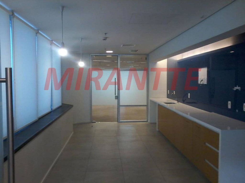 Conjunto comercial de 1550m² em Pinheiros
