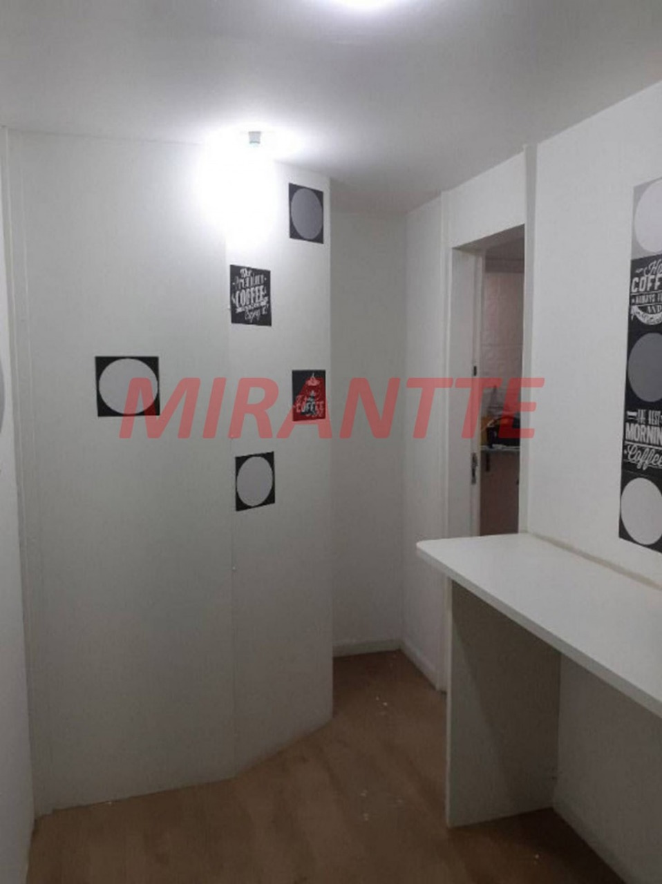 Conjunto comercial de 204m² em Cidade Monções