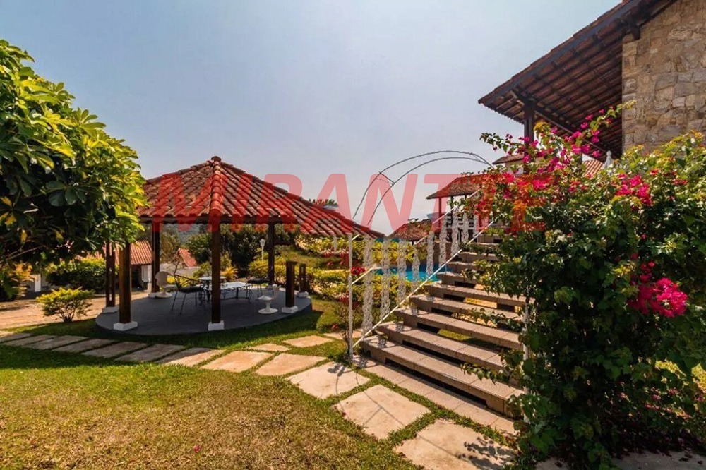 Chácara de 500m² com 3 quartos em Chacaras Bela Vista