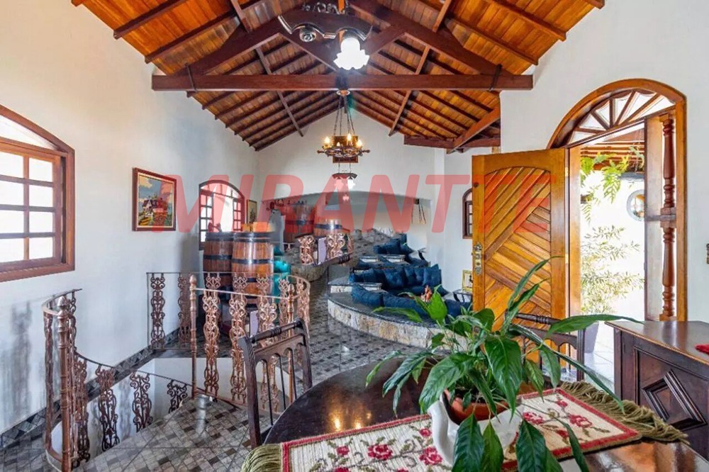Chácara de 500m² com 3 quartos em Chacaras Bela Vista