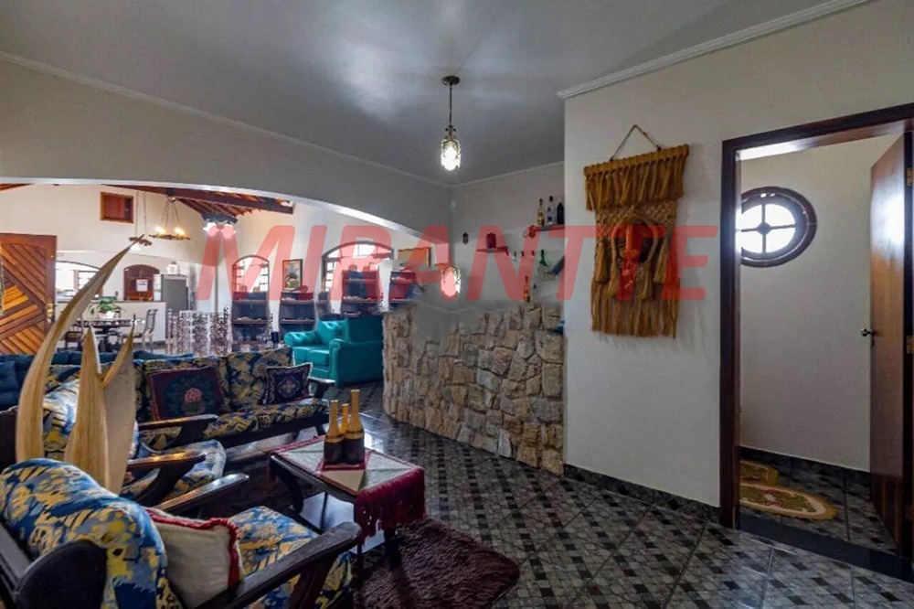 Chácara de 500m² com 3 quartos em Chacaras Bela Vista
