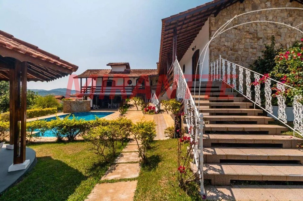 Chácara de 500m² com 3 quartos em Chacaras Bela Vista