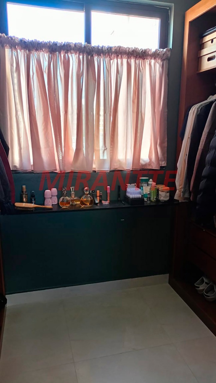 Apartamento de 46m² com 2 quartos em Chora Menino