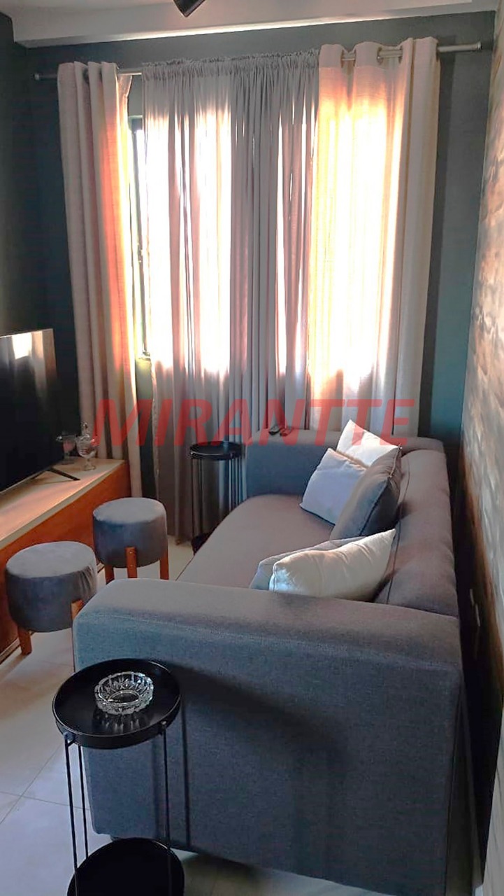 Apartamento de 46m² com 2 quartos em Chora Menino