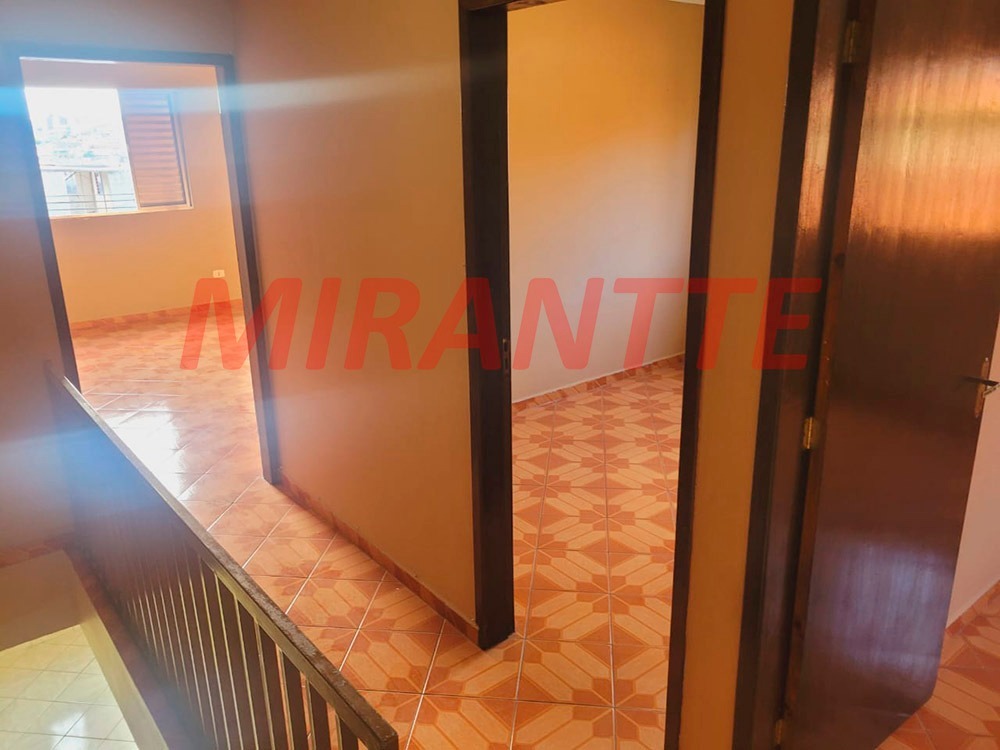 Sobrado de 230m² com 3 quartos em Jardim São Francisco