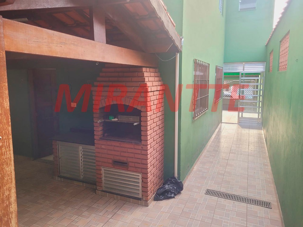 Sobrado de 230m² com 3 quartos em Jardim São Francisco