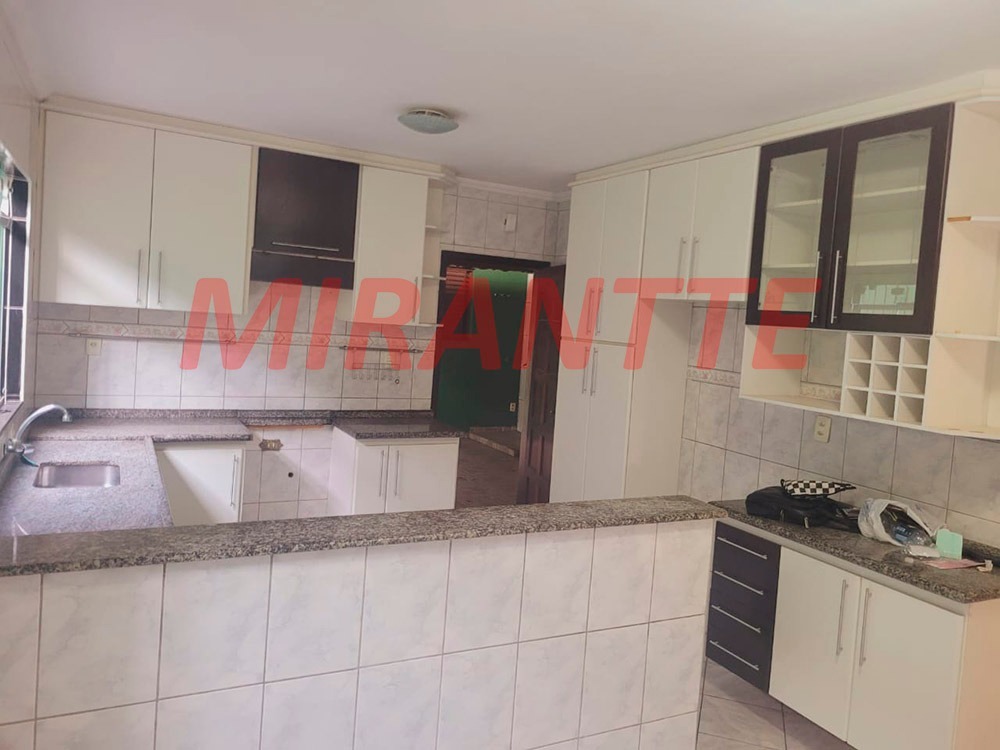 Sobrado de 230m² com 3 quartos em Jardim São Francisco