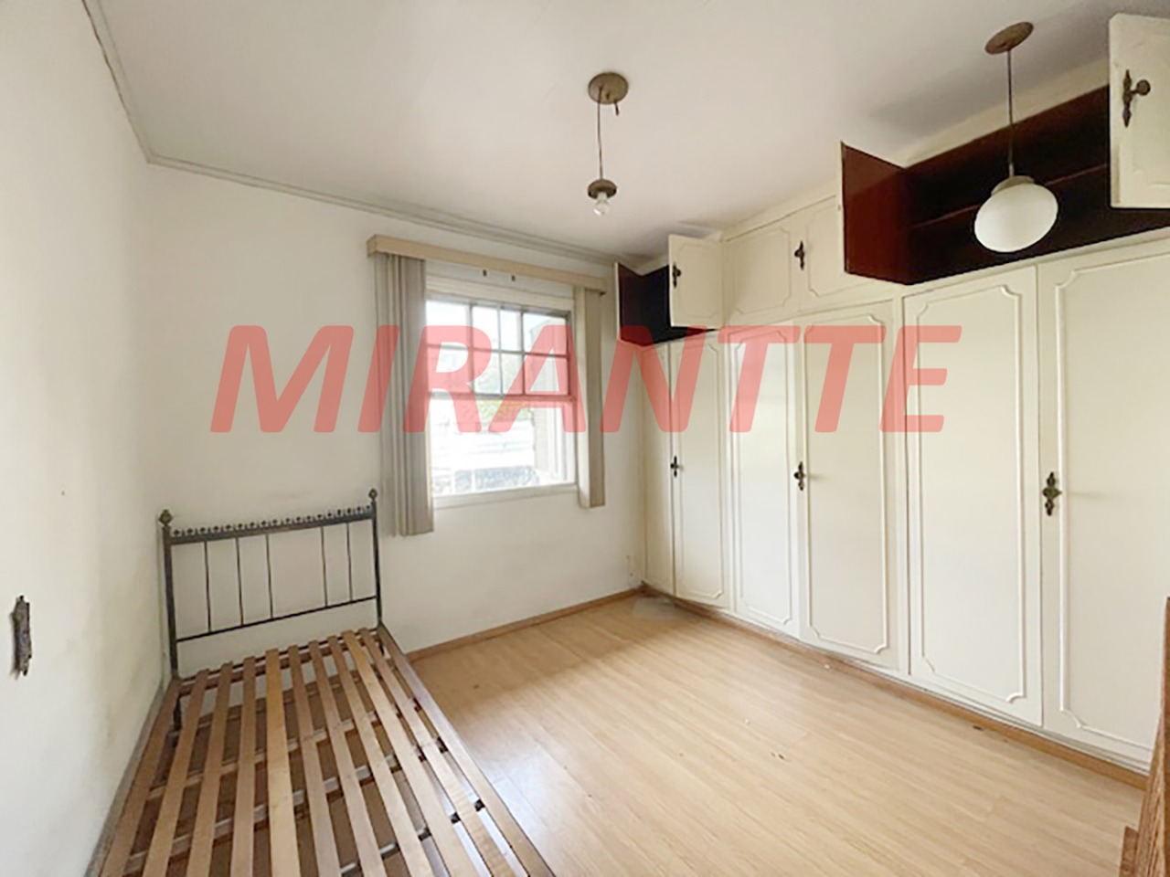 Sobrado de 145m² com 3 quartos em Santana