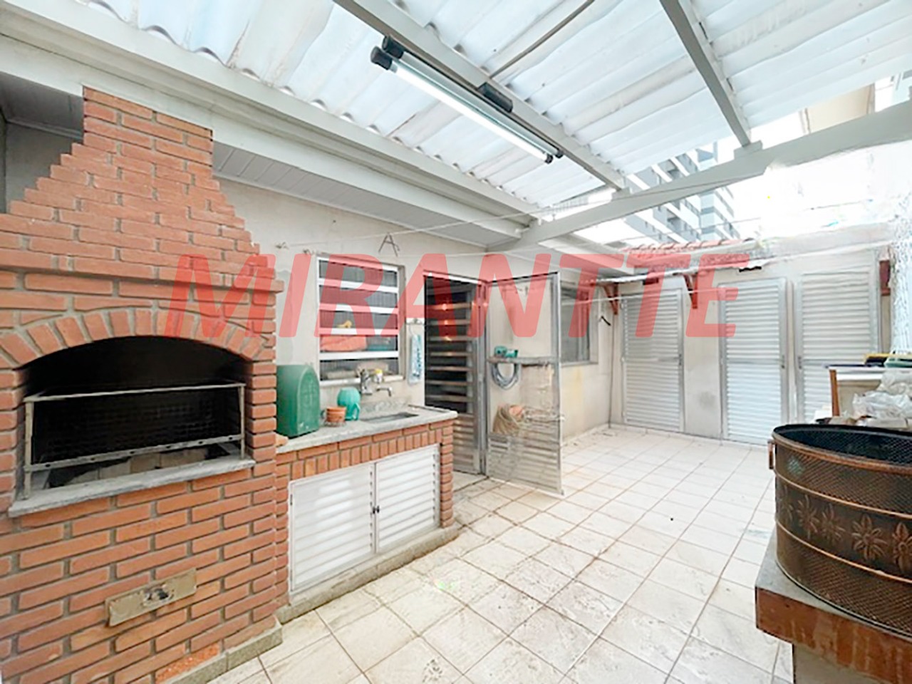 Sobrado de 145m² com 3 quartos em Santana