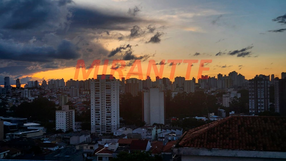 Cond. fechado de 105m² com 2 quartos em Vila Dom Pedro II