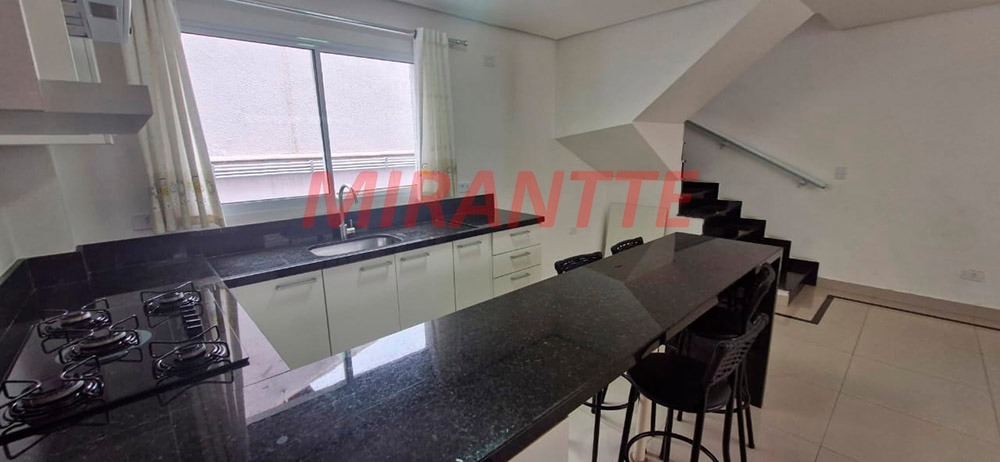 Cond. fechado de 105m² com 2 quartos em Vila Dom Pedro II